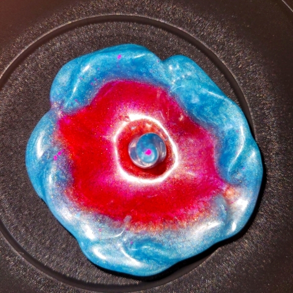 💍Handcrafted📿 Women's Resin Jelewry Holder - Picture 2 of 9